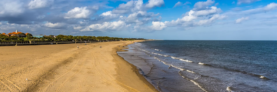 view of skegness beach from the pier