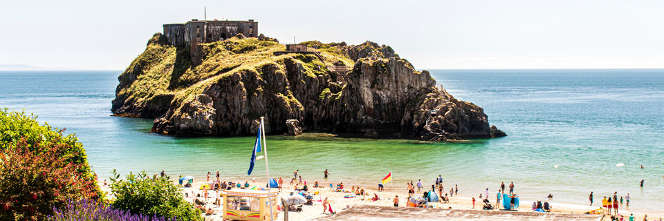 tenby beach and st catherine island