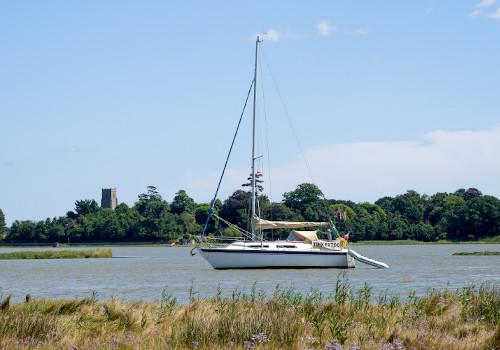 yacht on the river alde, aldeburgh