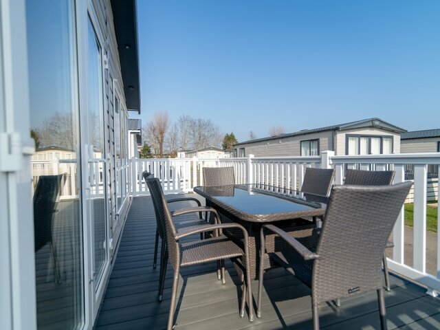Photo of Platinum 3 bedroom lodge with decking