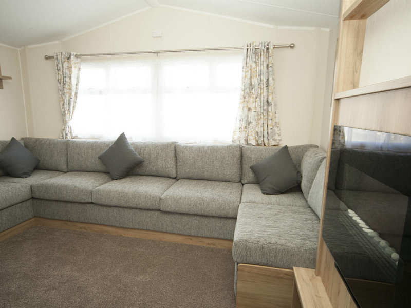 Gold Plus 3. Pet Friendly Caravan in Newquay