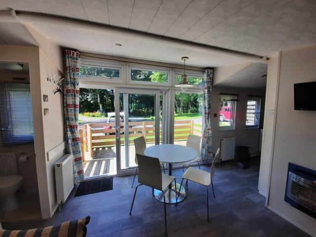Photo of Centre Lounge Willerby Summer House with decking