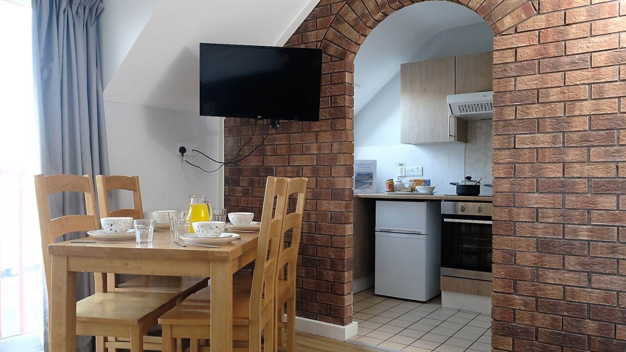 Photo of 1 bed sleeps 4 