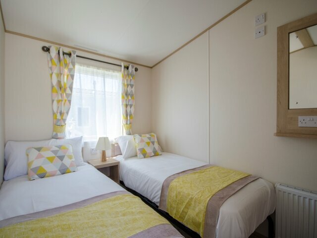 Photo of Platinum with decking