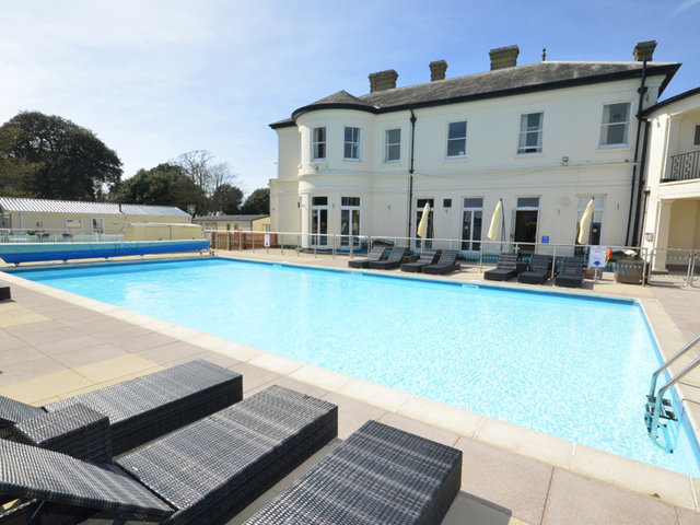 Photo of Mudeford Luxury Apartment