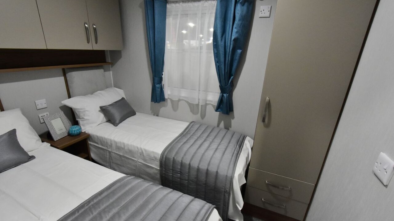 Photo of Willerby Avonmore 40 x 14 2 bedroom Sea Views 