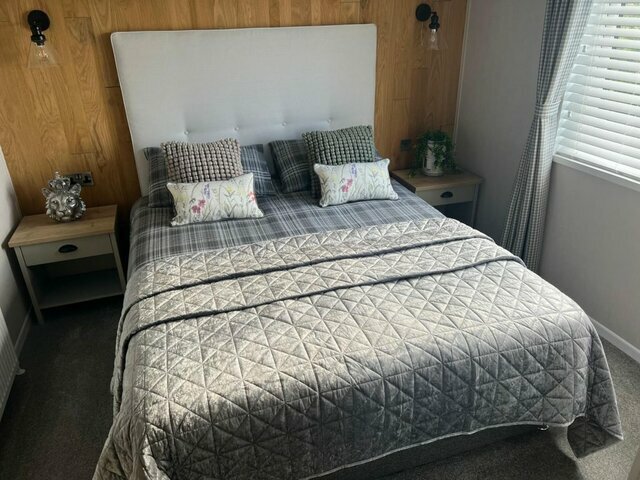 Photo of Atlas Debonair Lodge 40x 20ft