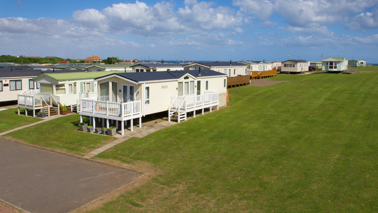 Photo of 3 Bed Pet Friendly Bronze Caravan