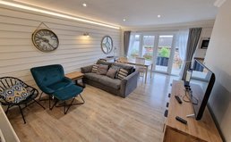 Colwell Bay accommodation holiday homes for sale in Colwell Bay