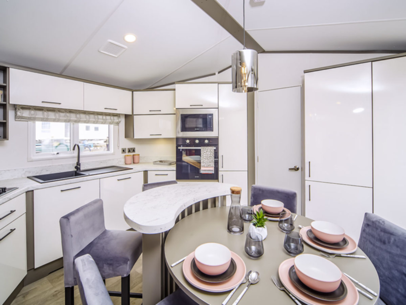 2022 Atlas Status Caravan in Looe