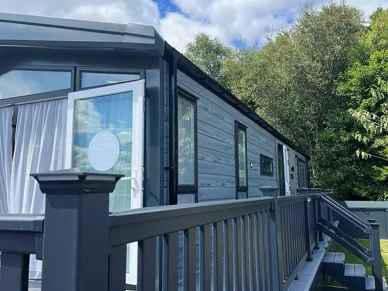 Victory Lakewood Lodge 2023 Lodge in Landford