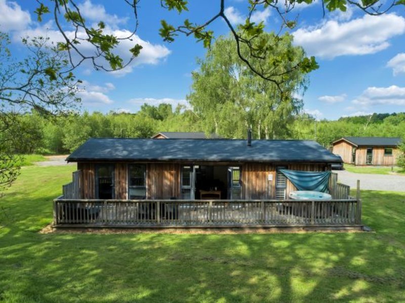 Traditional Lodge Lodge in Sherwood Forest