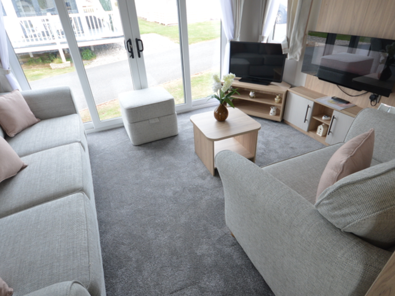 2022 Willerby Lamberhurst Caravan in Clacton-on-Sea