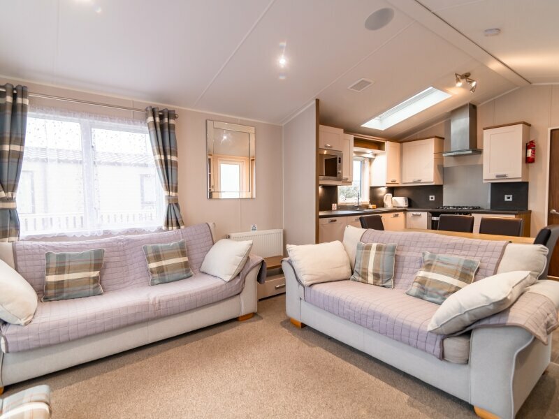 Platinum Caravan with decking Platinum Caravan with decking Caravan in Caernarfon