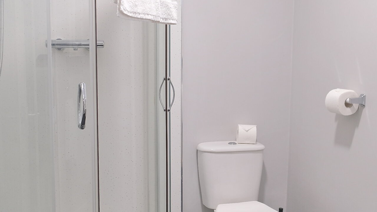 Photo of 2 bed Rathlin Apartment sleeps 5