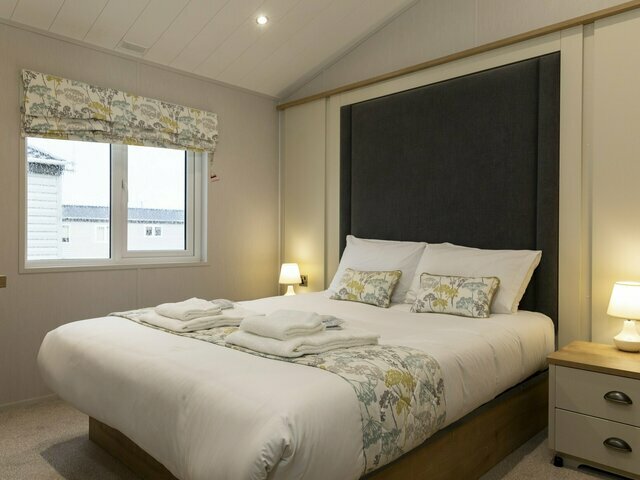Photo of Platinum 3 bedroom lodge with hot tub & decking
